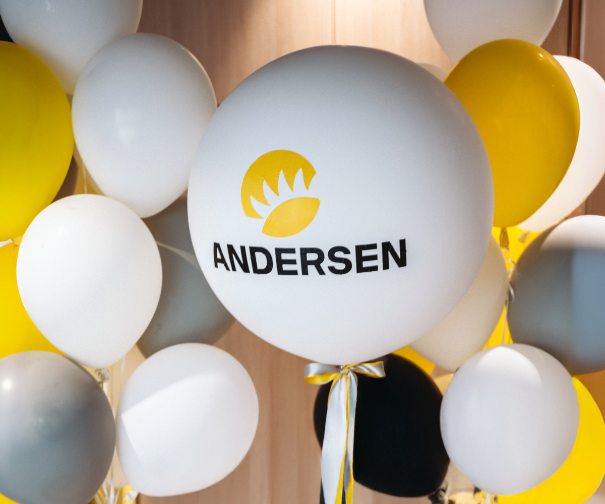 Discover what the Alumni Club offers its members